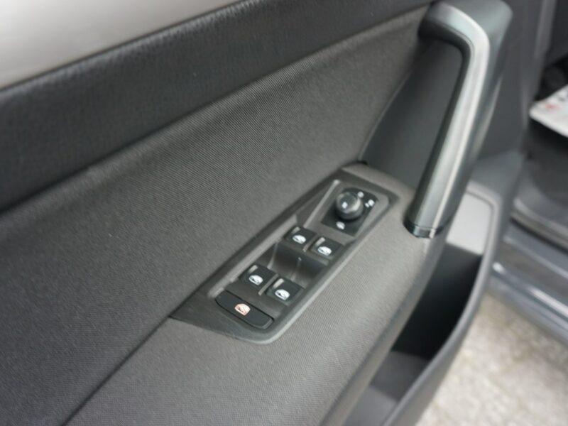 Volkswagen Touran TSi 150KM, Polski Salon, Jeden Użytkownik, Full Serwis, Rok Gwarancji, III (2015-)