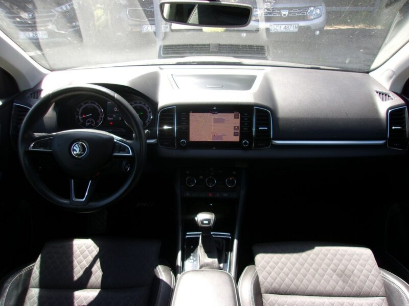 Škoda Karoq Klimatronic 2-strefowy, Nawigacja, PDC, Kamera cofania, Półskóra