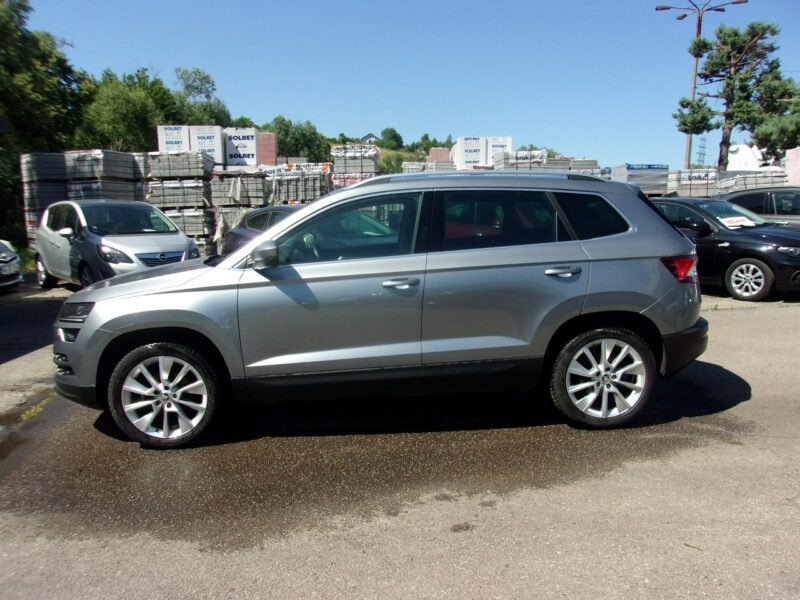 Škoda Karoq Klimatronic 2-strefowy, Nawigacja, PDC, Kamera cofania, Półskóra