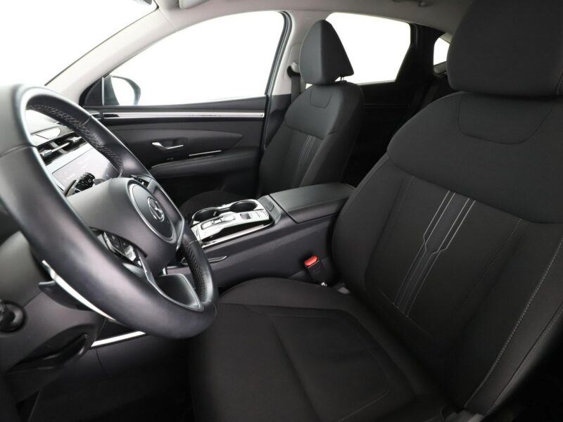 Hyundai Tucson HEV automat full LED navi kamera i czujniki parkowania IV (2020-)