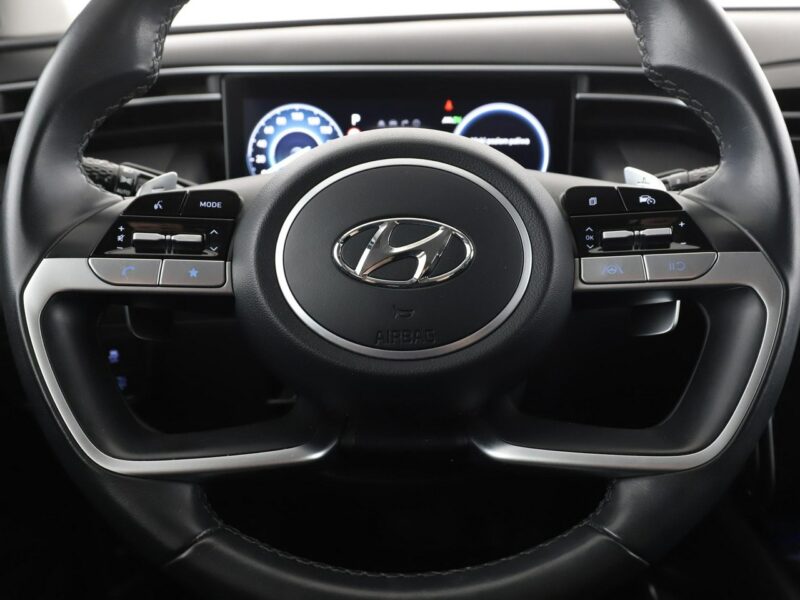 Hyundai Tucson HEV automat full LED navi kamera i czujniki parkowania IV (2020-)