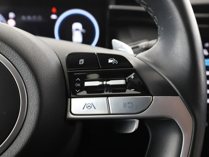 Hyundai Tucson HEV automat full LED navi kamera i czujniki parkowania IV (2020-)