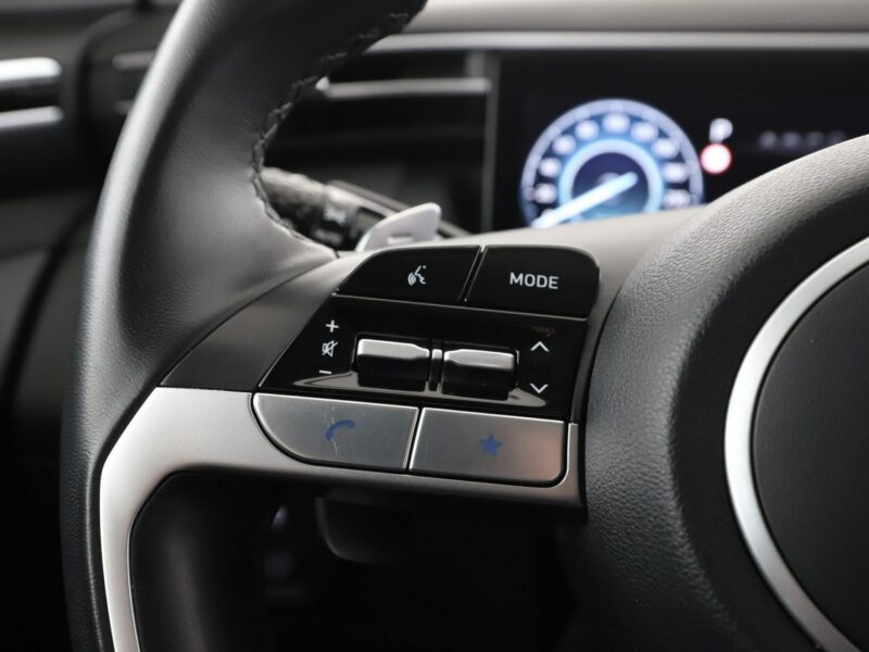 Hyundai Tucson HEV automat full LED navi kamera i czujniki parkowania IV (2020-)
