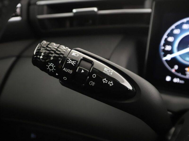 Hyundai Tucson HEV automat full LED navi kamera i czujniki parkowania IV (2020-)
