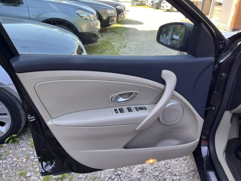 Renault Megane 1.4 Climatronic Alu grzane Skóry Navi GPS 6biegów Stan BDB BEzwypad III (2008-2016)