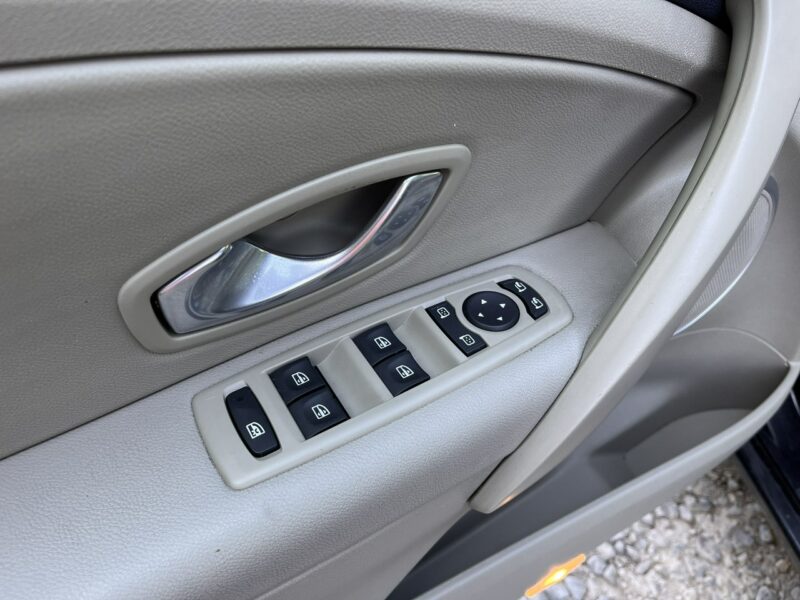 Renault Megane 1.4 Climatronic Alu grzane Skóry Navi GPS 6biegów Stan BDB BEzwypad III (2008-2016)