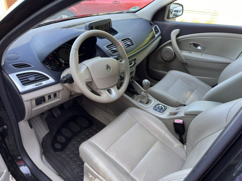 Renault Megane 1.4 Climatronic Alu grzane Skóry Navi GPS 6biegów Stan BDB BEzwypad III (2008-2016)