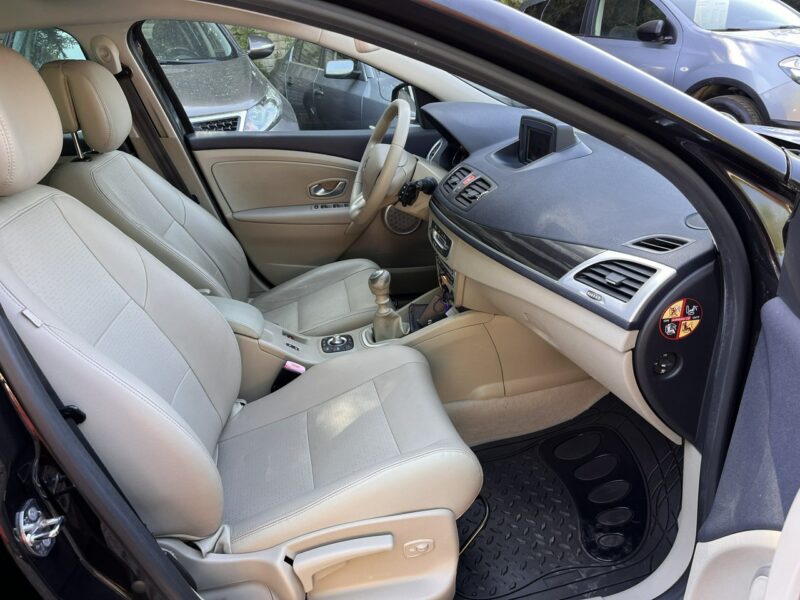Renault Megane 1.4 Climatronic Alu grzane Skóry Navi GPS 6biegów Stan BDB BEzwypad III (2008-2016)