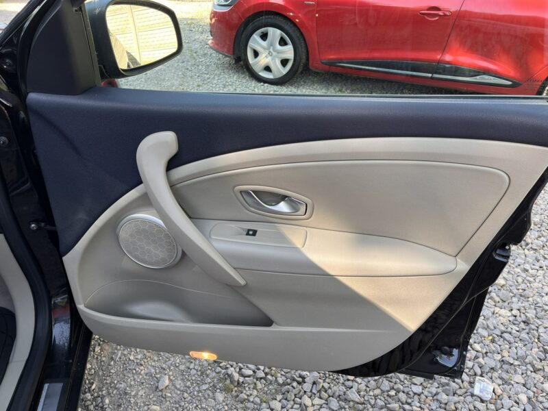 Renault Megane 1.4 Climatronic Alu grzane Skóry Navi GPS 6biegów Stan BDB BEzwypad III (2008-2016)