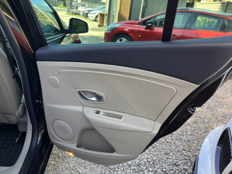 Renault Megane 1.4 Climatronic Alu grzane Skóry Navi GPS 6biegów Stan BDB BEzwypad III (2008-2016)
