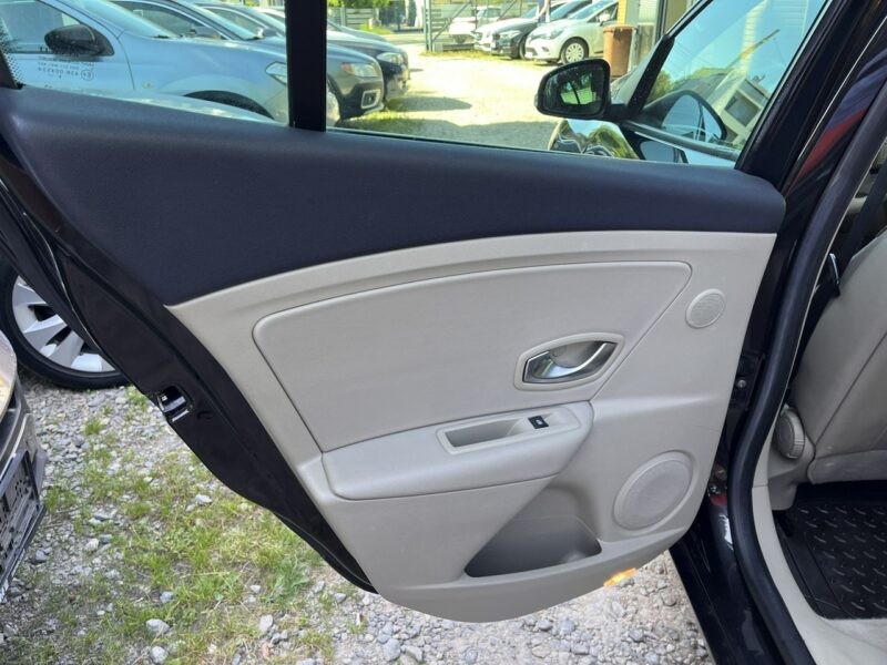 Renault Megane 1.4 Climatronic Alu grzane Skóry Navi GPS 6biegów Stan BDB BEzwypad III (2008-2016)