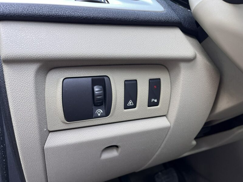 Renault Megane 1.4 Climatronic Alu grzane Skóry Navi GPS 6biegów Stan BDB BEzwypad III (2008-2016)
