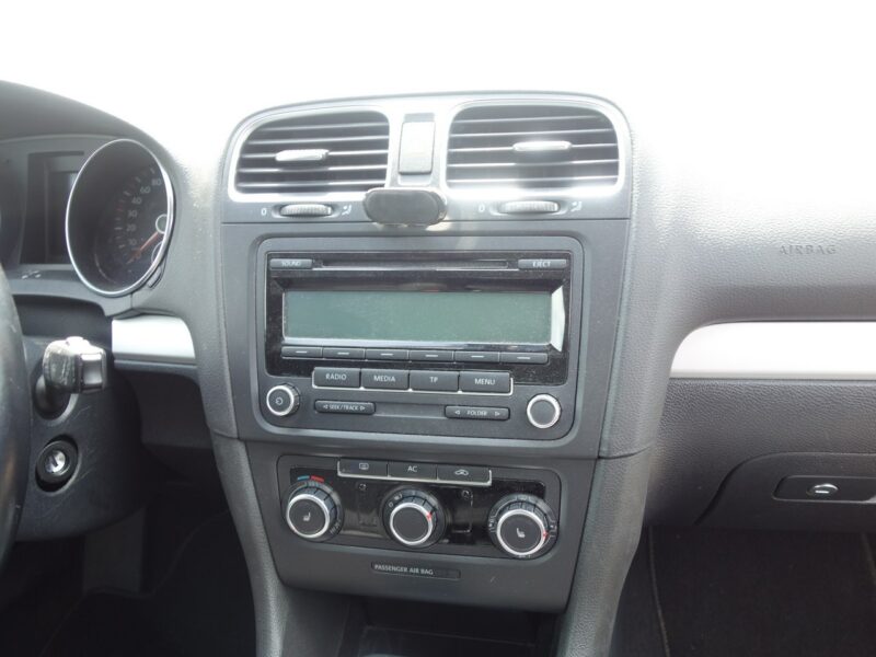 Volkswagen Golf VOLKSWAGEN GOLF 6 VI (2008-2012)