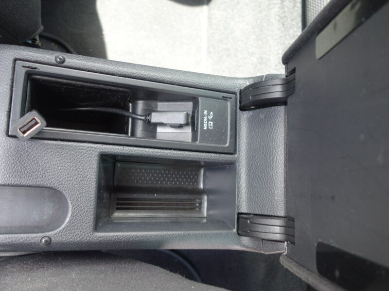 Volkswagen Golf VOLKSWAGEN GOLF 6 VI (2008-2012)