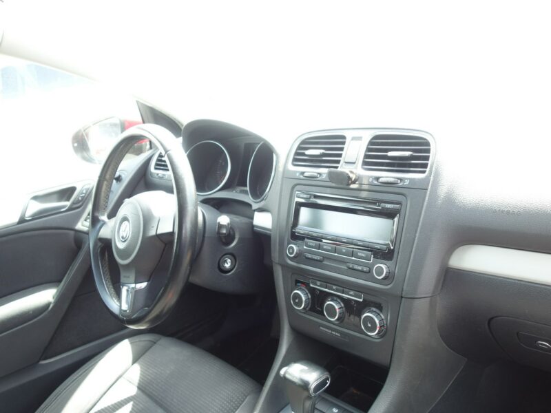 Volkswagen Golf VOLKSWAGEN GOLF 6 VI (2008-2012)