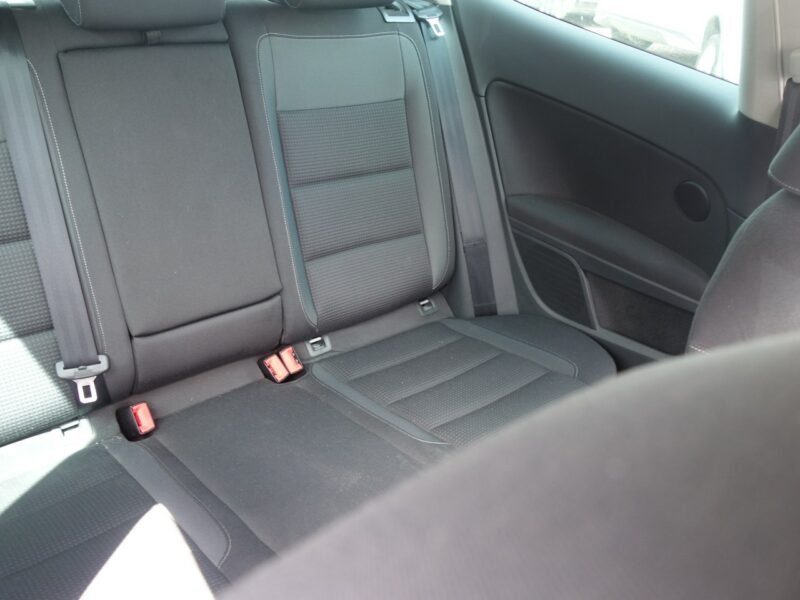 Volkswagen Golf VOLKSWAGEN GOLF 6 VI (2008-2012)