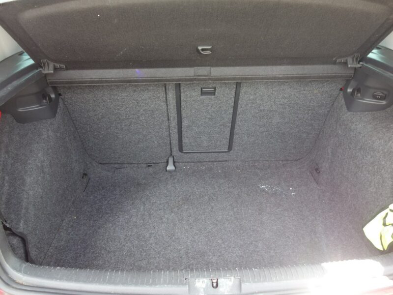 Volkswagen Golf VOLKSWAGEN GOLF 6 VI (2008-2012)