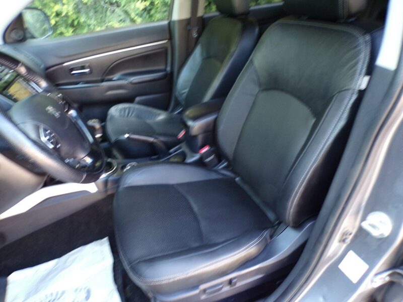 Peugeot 4008 Xenon /4X4 /Skóry /Led /Navi /1,6 /114KM /2013