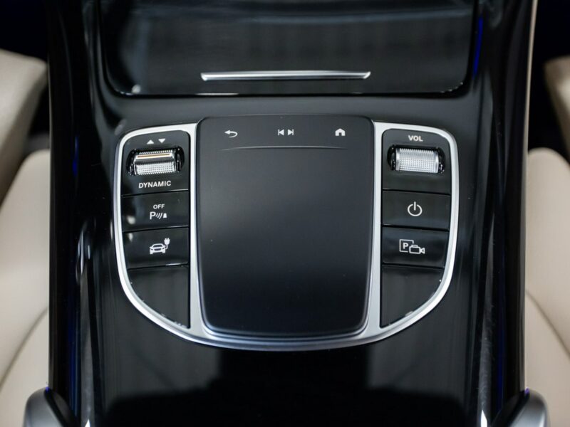 Mercedes EQC 400 4Matic. Salon PL. Bezwypadkowy. Gwarancja. FV23%.