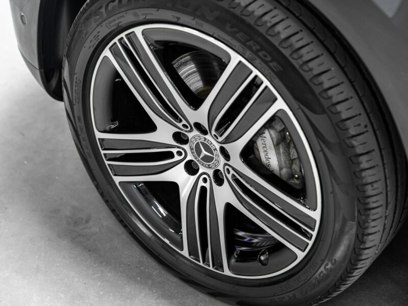 Mercedes EQC 400 4Matic. Salon PL. Bezwypadkowy. Gwarancja. FV23%.
