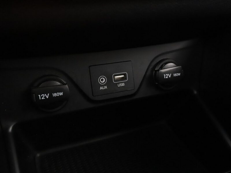 Hyundai Tucson 1.6 Advantage Klima Navi Tempomat Grzana Kierownica Fotele Kamera LED III (2015-2020)
