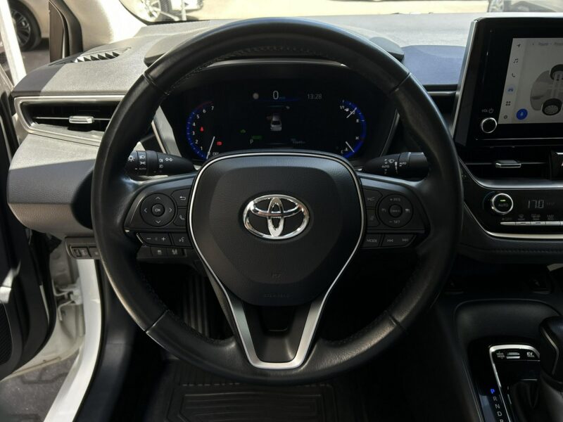 Toyota Corolla 1.8 HSD 122KM COMFORT STYLE TECH, salon Polska, gwarancja Seria E16 (2012-)