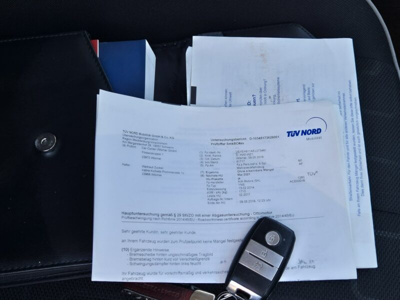 Kia Venga 1.4B, Klimatronik, wolne ręce, 2014 Rej, Przebieg 161tyś km