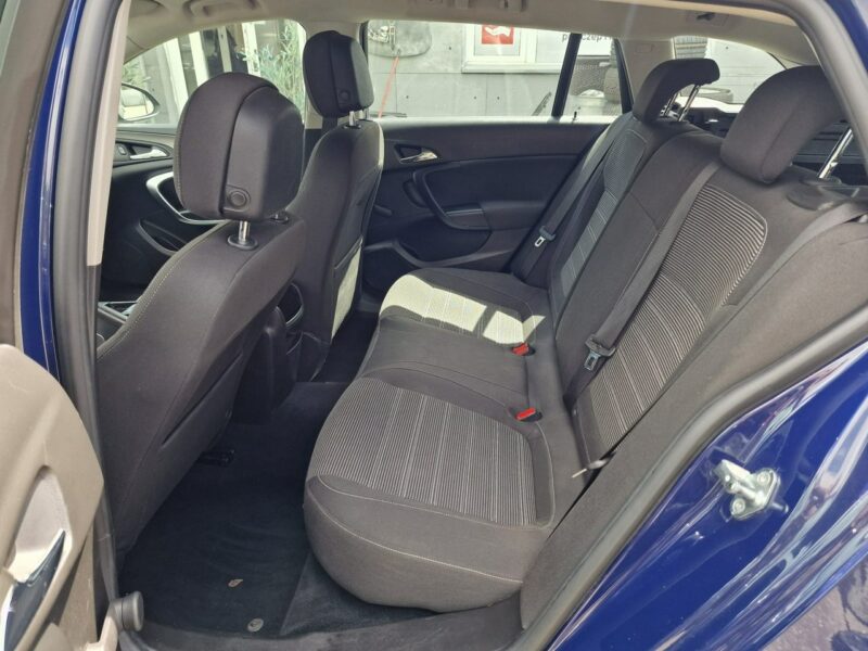 Opel Insignia 2.0 CDTI 120 KM, Klimatyzacja, LED, Bluetooth, Grzane Fotele, Alufelgi A (2008-2017)