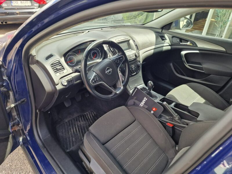 Opel Insignia 2.0 CDTI 120 KM, Klimatyzacja, LED, Bluetooth, Grzane Fotele, Alufelgi A (2008-2017)