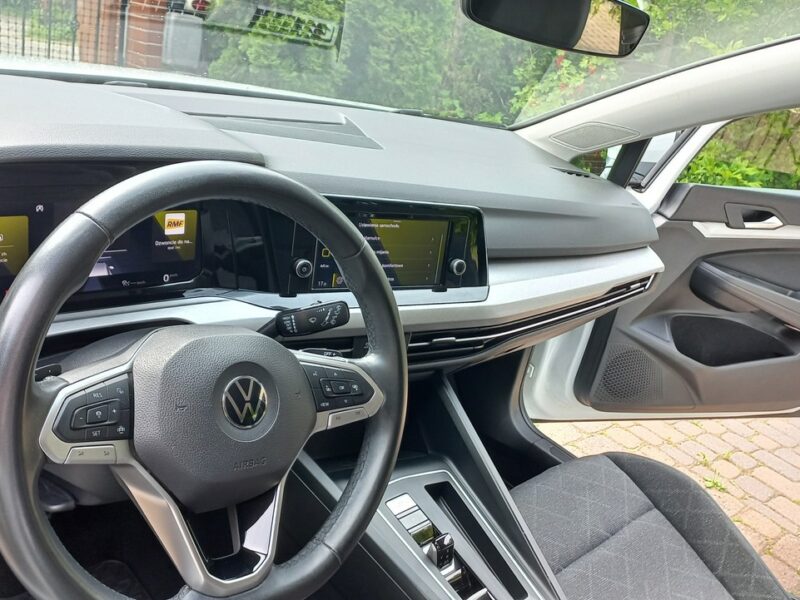 Volkswagen Golf DSG 1.5 eTSI EVO Salon PL Pełen serwis FV23% 55900 Netto ManetkiF1 VIII (2020-)