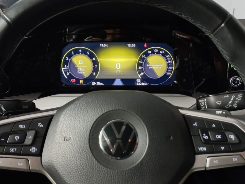 Volkswagen Golf DSG 1.5 eTSI EVO Salon PL Pełen serwis FV23% 55900 Netto ManetkiF1 VIII (2020-)