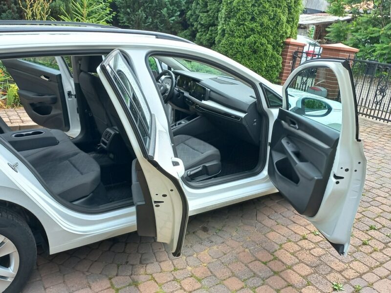 Volkswagen Golf DSG 1.5 eTSI EVO Salon PL Pełen serwis FV23% 55900 Netto ManetkiF1 VIII (2020-)