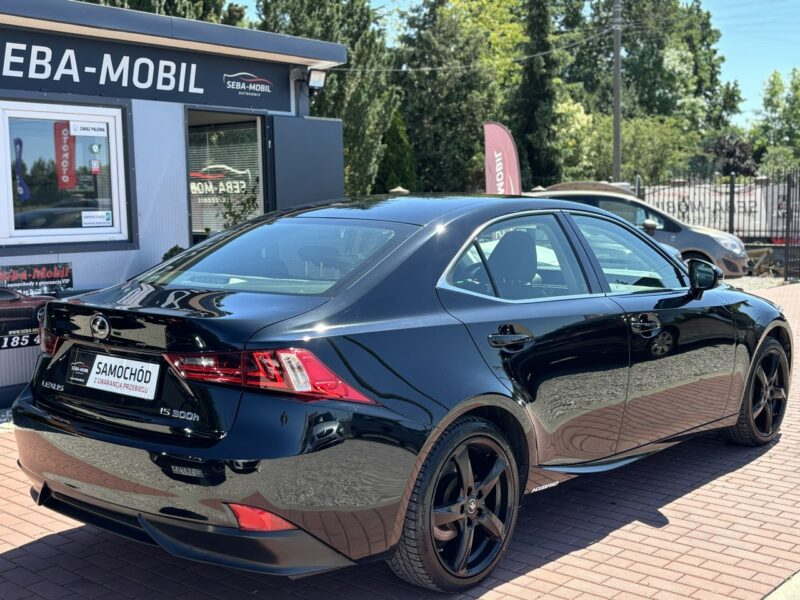 Lexus IS is300h, Stan bardzo dobry III (2013-)