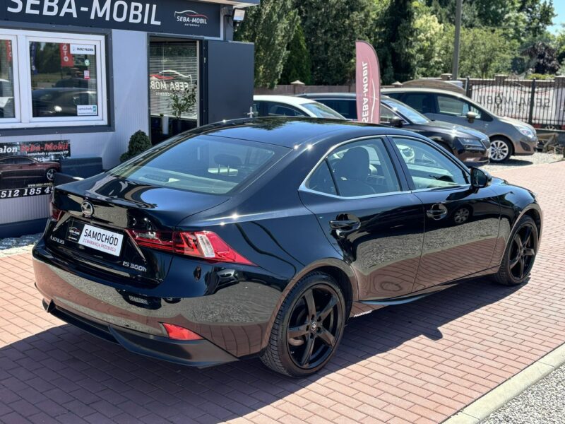 Lexus IS is300h, Stan bardzo dobry III (2013-)