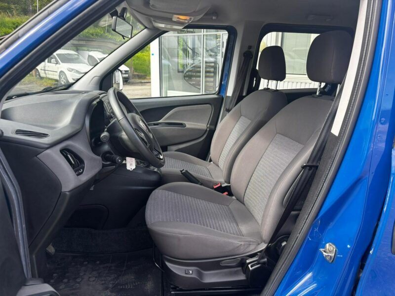 Fiat Doblo 1.4 Tjet Benzyna z Nowym LPG, 32 tyś przebiegu II (2009-)