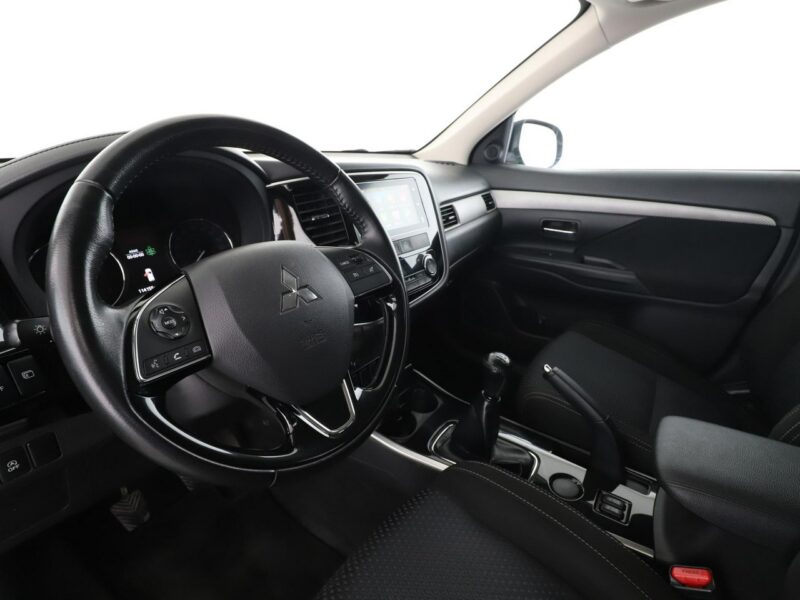 Mitsubishi Outlander GRATIS! Pakiet Serwisowy o wartości 700 zł! III (2012-)