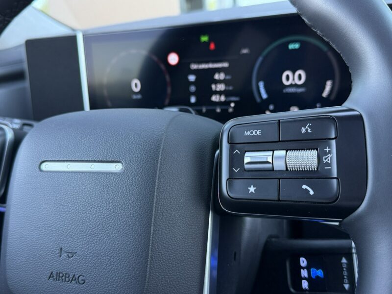 Hyundai Santa Fe 1.6 T-GDI HEV 4WD 215KM 7os. Platinum+Sun+Tech Salon PL Gwar2029 FV23% generacja IV