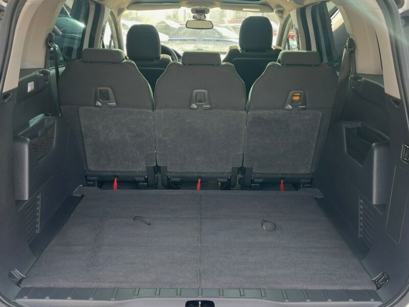 Peugeot 5008 2.0 HDI Moc 150KM Zarejestrowany Ubezpieczony I (2009-2017)