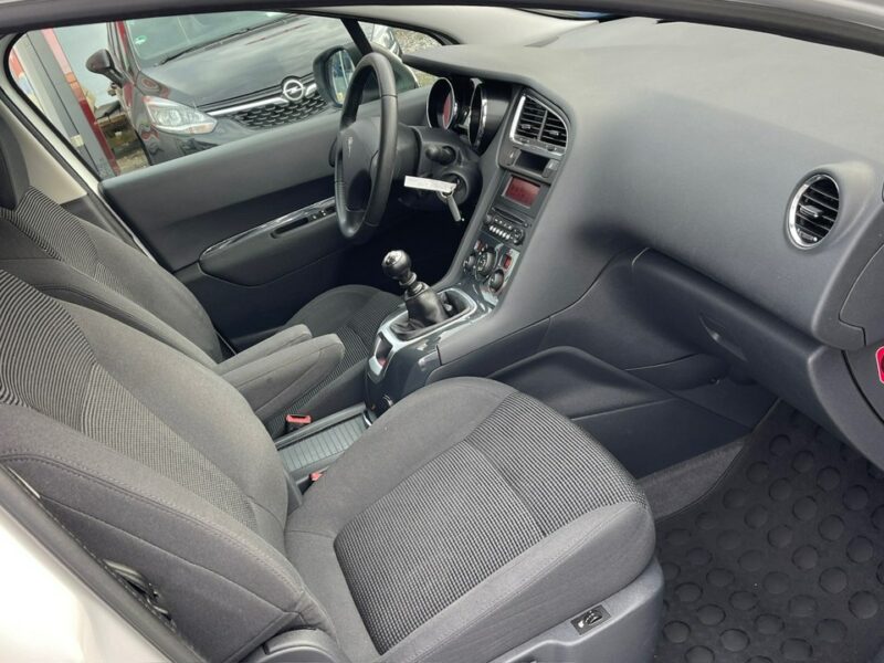 Peugeot 5008 2.0 HDI Moc 150KM Zarejestrowany Ubezpieczony I (2009-2017)