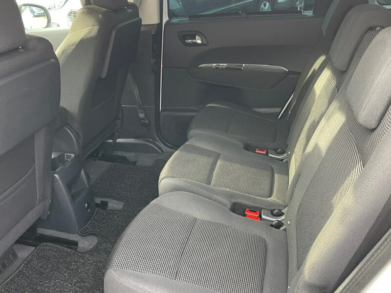 Peugeot 5008 2.0 HDI Moc 150KM Zarejestrowany Ubezpieczony I (2009-2017)