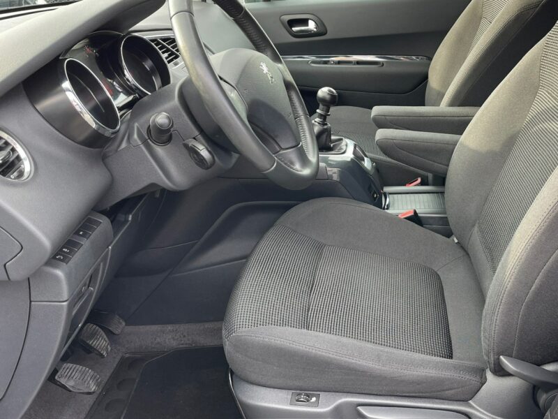 Peugeot 5008 2.0 HDI Moc 150KM Zarejestrowany Ubezpieczony I (2009-2017)