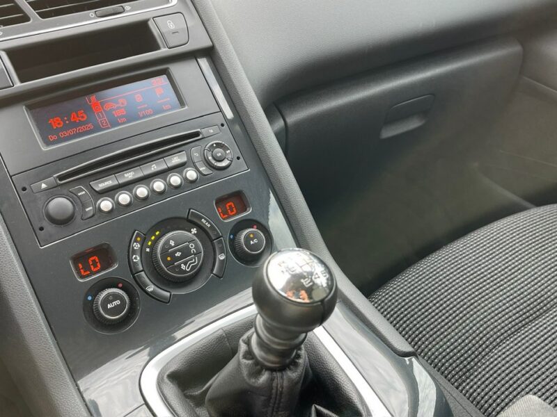 Peugeot 5008 2.0 HDI Moc 150KM Zarejestrowany Ubezpieczony I (2009-2017)