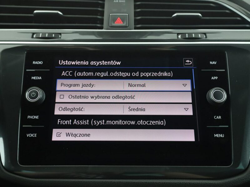 Volkswagen Tiguan GRATIS! Pakiet Serwisowy o wartości 1000 zł! II (2016-2024)