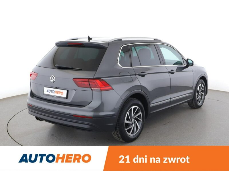 Volkswagen Tiguan GRATIS! Pakiet Serwisowy o wartości 1000 zł! II (2016-2024)