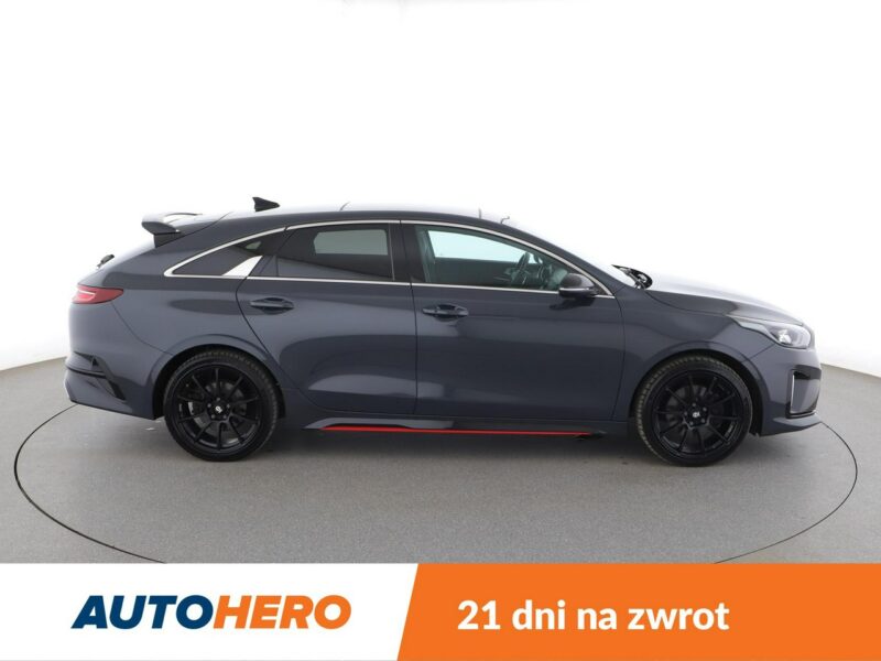 Kia Pro_cee'd GRATIS! Pakiet Serwisowy o wartości 600 zł!