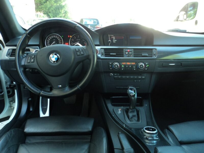 BMW 328 sprzedam ładną BMW 328i V6 230KM opony 19 4x4 XDRIVE F30 (2012-)