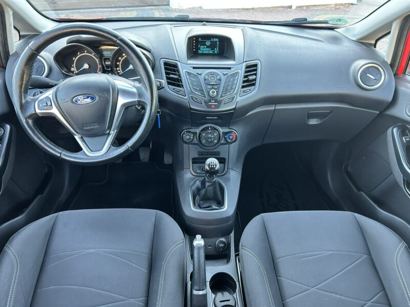 Ford Fiesta Super stan Titanium Mk7 (2008-)