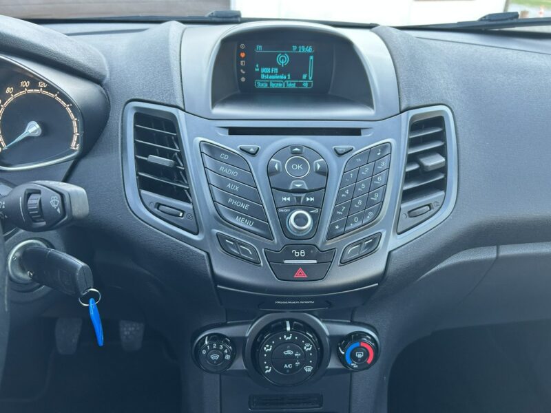 Ford Fiesta Super stan Titanium Mk7 (2008-)