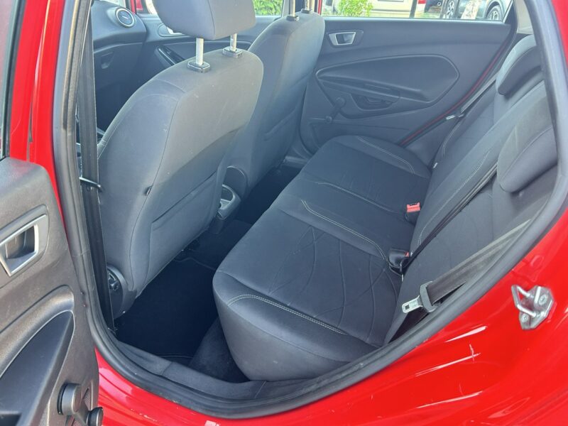 Ford Fiesta Super stan Titanium Mk7 (2008-)