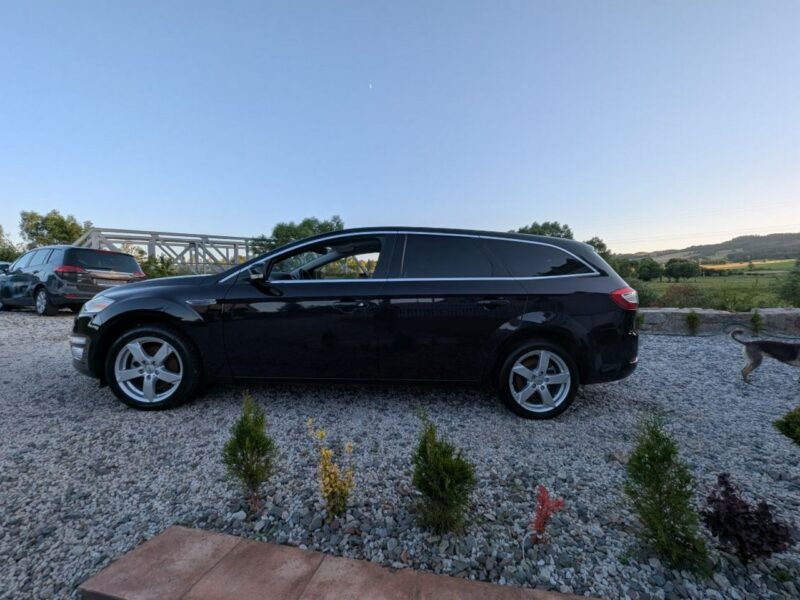 Ford Mondeo 2.0 diesel TITANIUM Mk4 (2007-2014)